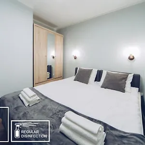 Apartament M7 Main Square With Free Parking Friends Escape, Kraków
